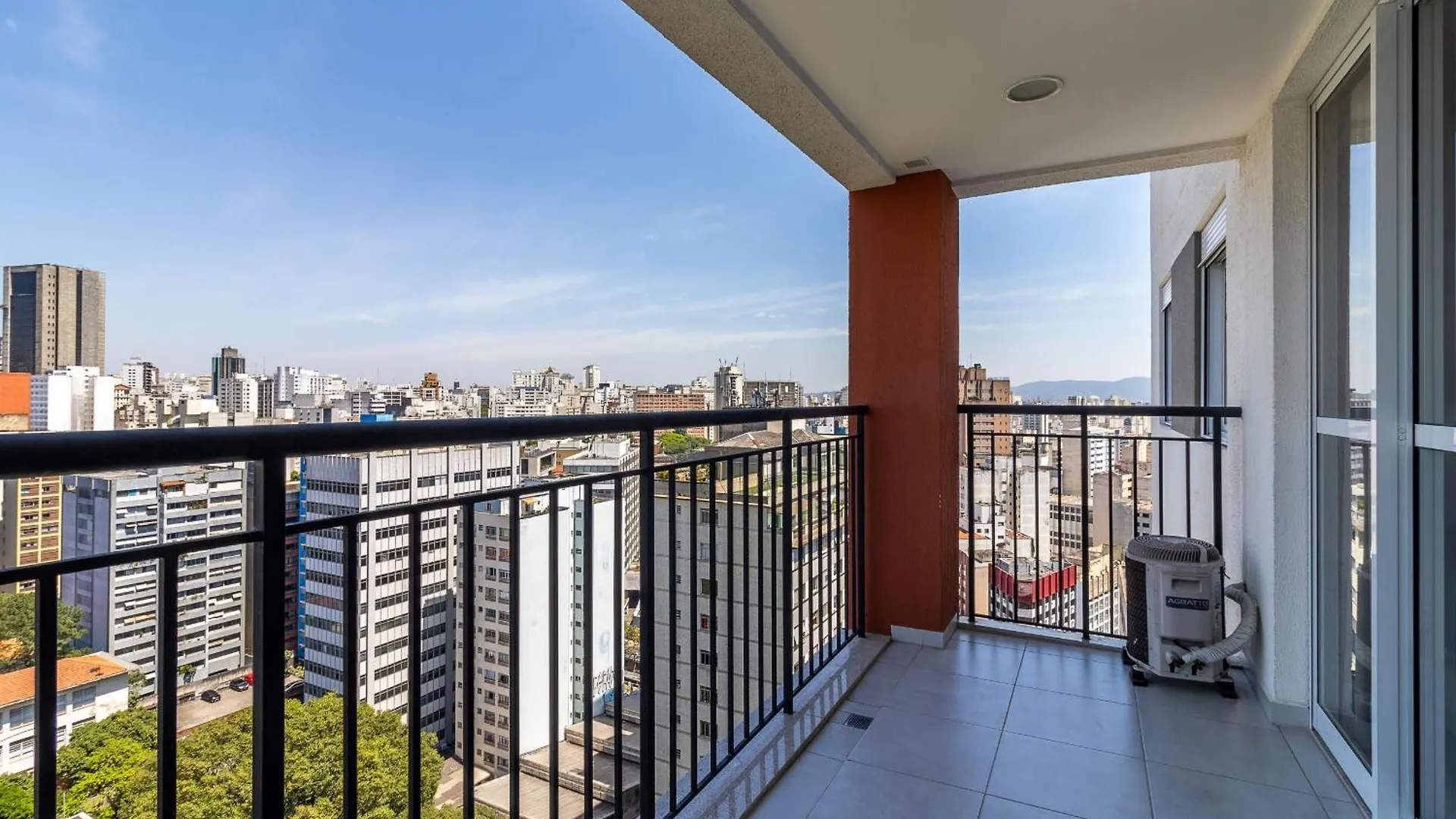 Apartment Akile Central Park Sao Paulo