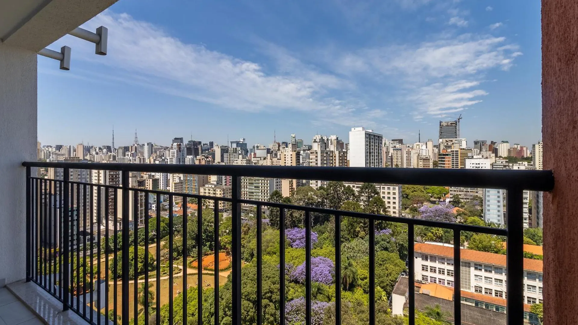 Apartment Akile Central Park Sao Paulo
